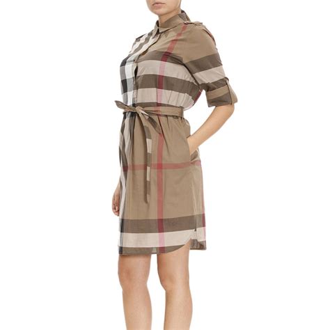 yoox burberry femme|BURBERRY Women Spring.